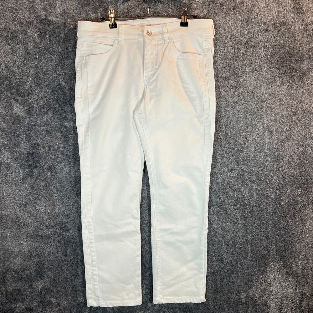 MAC Cosmetics White Straight Leg Jeans